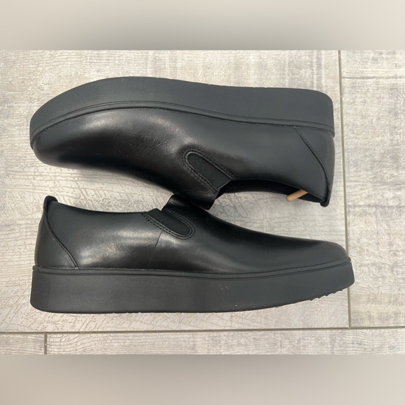 New Fitflop RALLY  Leather Slip-On Skate Sneakers Size 7.5 All Black $110 - Picture 4 of 6